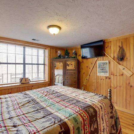 Smoky Mountains Cabin With Hot Tub, Deck And Views! Sevierville Eksteriør bilde
