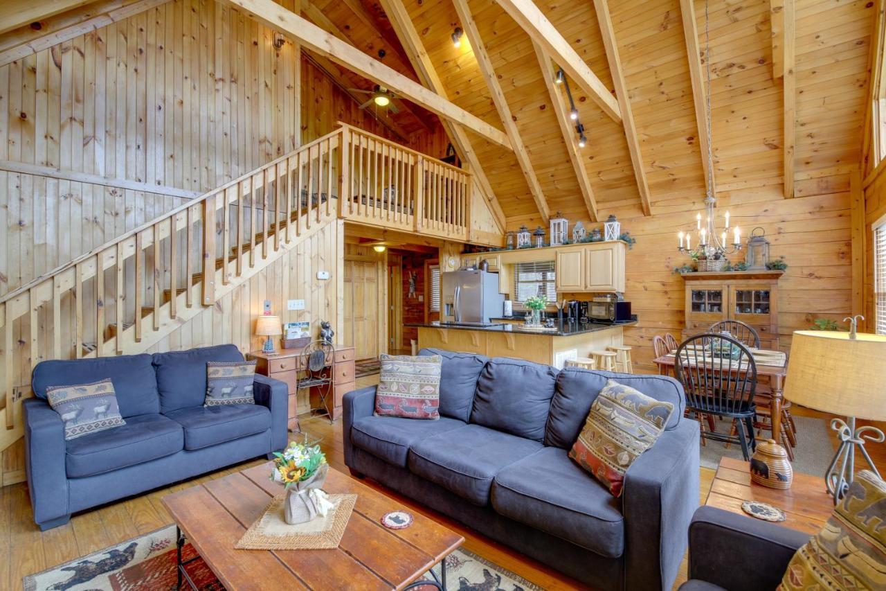 Smoky Mountains Cabin With Hot Tub, Deck And Views! Sevierville Eksteriør bilde