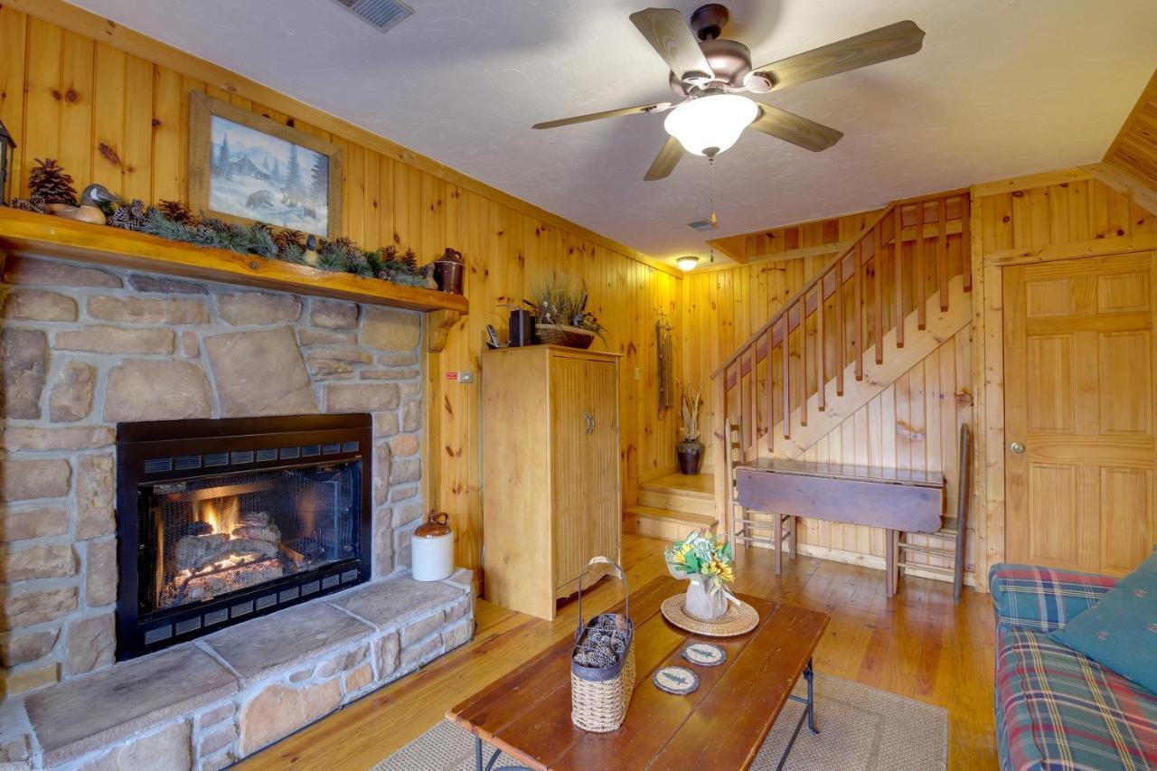 Smoky Mountains Cabin With Hot Tub, Deck And Views! Sevierville Eksteriør bilde
