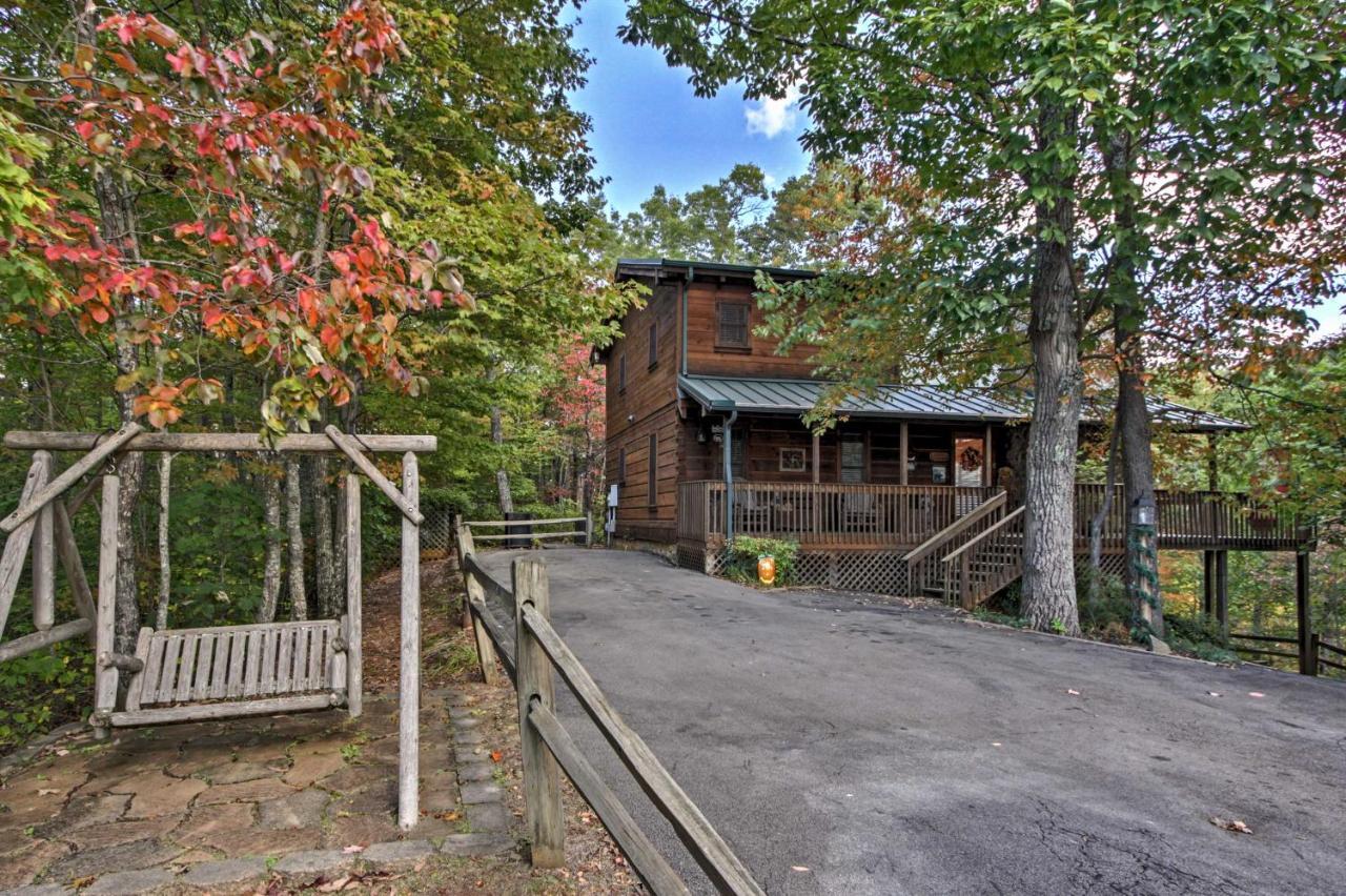 Smoky Mountains Cabin With Hot Tub, Deck And Views! Sevierville Eksteriør bilde